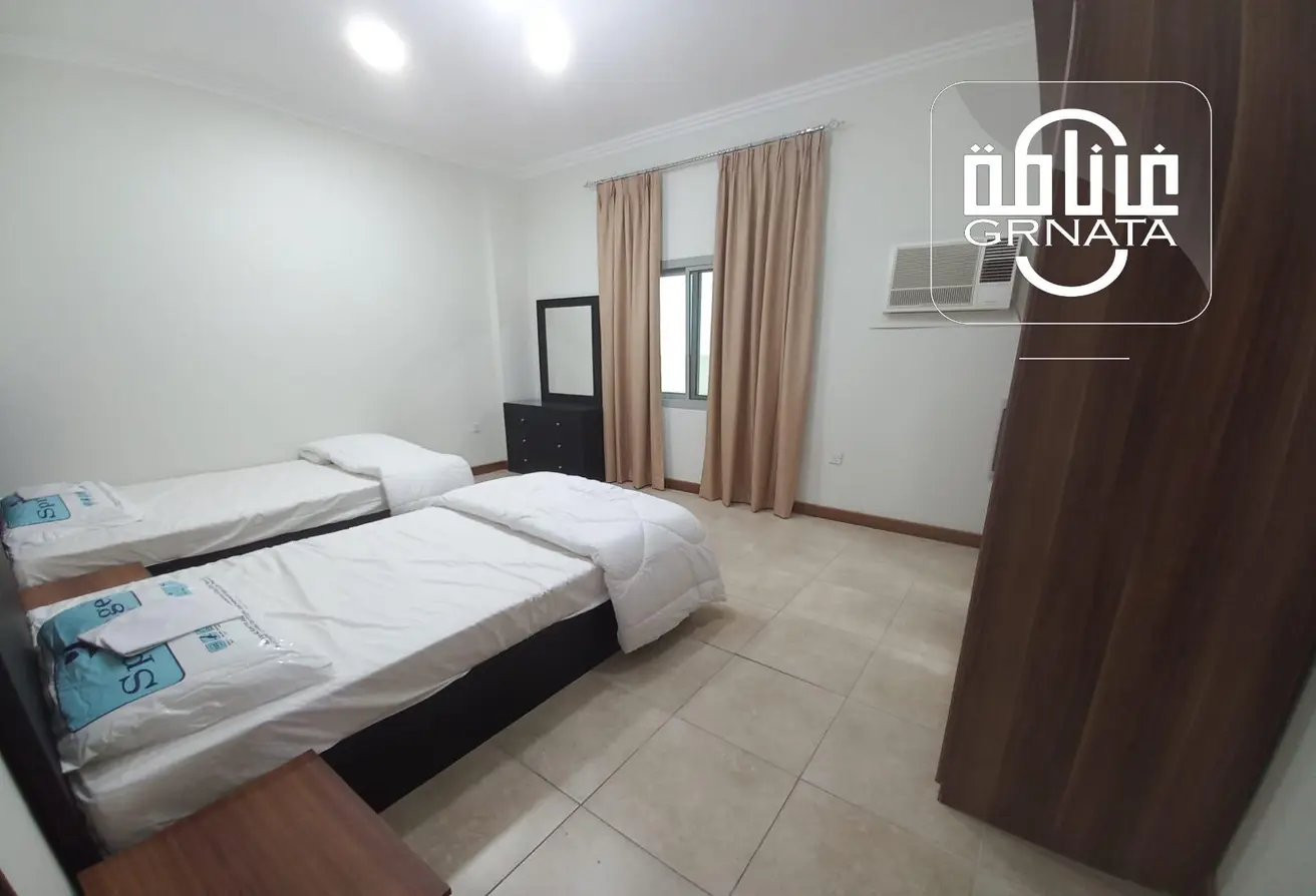 Apartment For Rent In Busaiteen